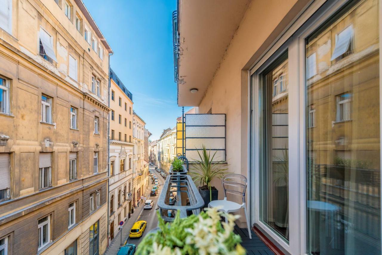 Oasis Apartments - Liberty Bridge Будапеща Екстериор снимка