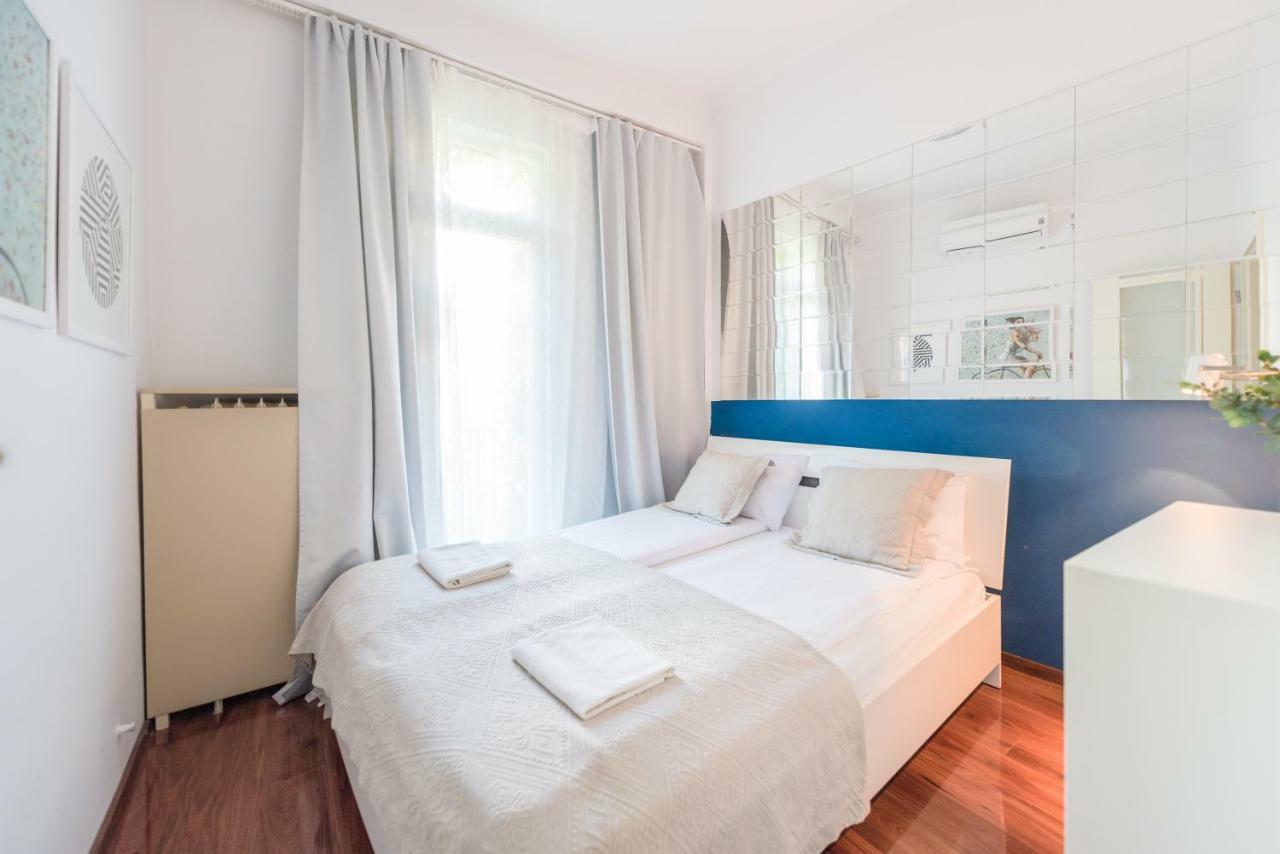 Oasis Apartments - Liberty Bridge Будапеща Екстериор снимка